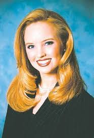 Christina Loftis's Instagram, Twitter & Facebook