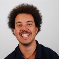 100+ "Petrakis" profiles