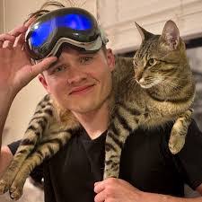 Nancy Eckl's Instagram, Twitter & Facebook