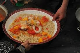 منذ اليوم الأول للقصف الإسرائيلي على قطاع غزة، ارتقى عدد من الفلسطينيين شهداء، ومن بين هؤلاء إمام مسجد حافظ للقرآن، وعريس كان يستعد لحفل زفافه أحدهم تمنى الشهادة، وآخر كان يستعد لحفل زفافه ثاني أيام عيد الفطر، ورضيع لم ير من الدنيا شيئا بعد. Ø³Ø§Ù‚ Ø§Ù„Ù„Ù‡ Ø¹Ù„Ù‰ Ø£ÙƒÙ„ Ø²Ù…Ø§Ù† Ø·Ø¹Ø§Ù… ÙˆØºÙ†Ø§Ø¡ ÙˆÙ…ÙˆØ¯Ø© ÙÙ„Ø³Ø·ÙŠÙ† Ø£ÙˆÙ† Ù„Ø§ÙŠÙ†