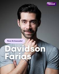 We're kicking off 2025 with an exciting new Lanced Ambassador 👉  @davidsonfarias 💜 Davidson is a Swiss-Brazilian choreographer and educator  based in Berlin who's danced for Tanz Luzern, Konzert Theater Bern and