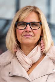 ABOUT MICHELLE & FRED