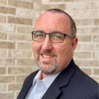 2600+ profilů „Worthen“