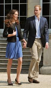Its products are available in sizes. Kate Middleton Just Wore Another Dress We Can T Believe She Found In Zara Zara Looks Fashion Girl Fashion
