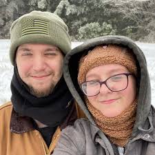 Just curious.. did anyone ever work with Clayton homes? In Paris or  surrounding areas?….