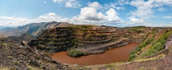 Shops were looted and one was set ablaze during the clashes in the township of msunduza, near the capital mbabane, with the unrest continuing into the night. Eswatini Facts Africa Facts About Eswatini Geography Swaziland