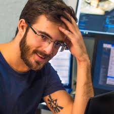 Gabriel Laguna Email & Phone Number