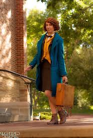 A mysterious woman becomes the suspect, as she starts to tell the whole story to the detective who's in charge of this case. This Rule 63 Newt Scamander Cosplay Is Fantastic Newt Scamander Cosplay Newt Scamander Costume Cosplay