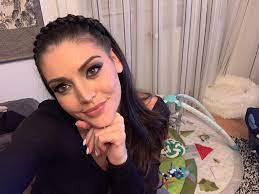 Elmondta, hogy a babának még nincs itt az ideje, és ennek sok oka van. Facebook