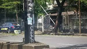 Soal bom di gereja makassar. 8ihiqc9flrhzxm