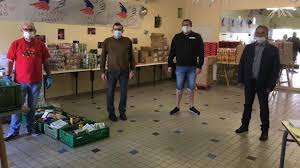 Cours qui associe les techniques douces qi gong, gym dansée, yoga et pilates. Etaples Le Nombre De Beneficiaires Du Secours Populaire A Double Pendant Le Confinement