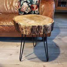 Holzhocker Hocker Baumscheibe Eiche Beistelltisch Hairpinhocker Hairpin Diy In 2020 Decor Side Table Home Decor