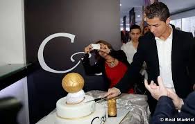 Epingle Sur Cristiano Ronaldo