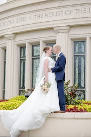 Does the payson utah temple hold a special place in your heart? Payson Temple Wedding Sarah Quinton Utah Wedding Photographers Ek Studios Photo Video Ek Studios Photo Video Utah Wedding Photography Videography