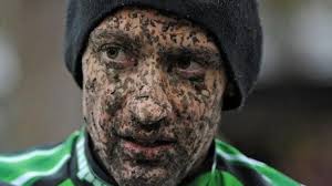 Paul Oldham moves into National Trophy lead