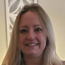 Tiffany Algarin's Instagram, Twitter & Facebook