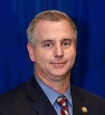 Antonacci was stricken in governor's office; lay in hallway 24 minutes  before anyone noticed