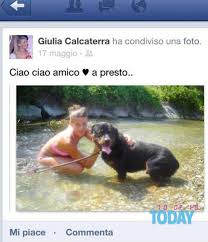 Ecco, il mio cane si strusciava col cazz0 sulla mia gamba… allora curiosa di quella roba, l'ho toccata e mi é piaciuto e vedevo che anche al cane piaceva… quindi gli ho fatto varie s3ghe e dopo un po' ho preso un preservativo dal comò dei miei genitori, l'ho infilato al cane (e voi vi chiederete: Giulia Calcaterra E Il Cane Ecco Gli Sms Di Edoardo Stoppa