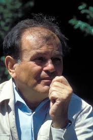 Image of HURRICANE CENTER DIRECTOR JERRY JARRELL FORECASTS FLOYDS TRACK,  1999-09-13 (photo)