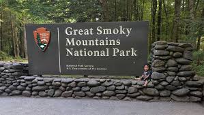 Gatlinburg is the busiest, most touristy gateway to great smoky mountains national park. Tennessee Great Smoky Mountains With Kids