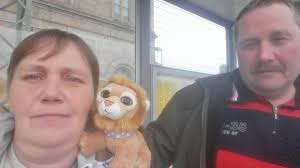 Left hook Cindy Rogge