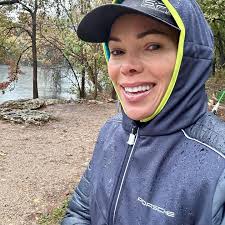 Cold wet weather warriors! 💙 45° and raining, no prob for these three.  Nice to meet you Riley, Lexi and Nathan! I love playing in the rain. Always  have, always will. I