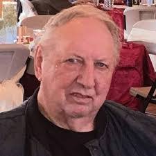 Charlie Snell's Instagram, Twitter & Facebook