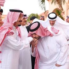 المولد والنشأة ولد محمد بن نايف بن عبد العزيز آل سعود يوم 30 أغسطس/آب 1959 في مدينة جدة غربي السعودية ، ووالدته هي الأميرة الجوهرة بنت كما يترأس لجانا مختلفة مثل لجنة الحج العليا، والهيئة العليا للأمن الصناعي، والمجلس الأعلى لكلية الملك فهد الأمنية، والمجلس. ÙÙŠØ¯ÙŠÙˆ Ù„Ù‚Ø·Ø§Øª Ø­ØµØ±ÙŠØ© Ù…Ù† Ø²ÙˆØ§Ø¬ Ø§Ù„Ø§Ù…ÙŠØ± ØªØ±ÙƒÙŠ Ø¨Ù† Ù…Ø­Ù…Ø¯ Ø¨Ù† ÙÙ‡Ø¯ ÙˆÙƒØ§Ù„Ø© Ø³ÙˆØ§ Ø§Ù„Ø¥Ø®Ø¨Ø§Ø±ÙŠØ©