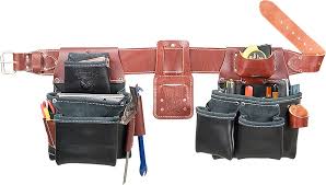 Easy carry handle design for easy adjustments, easy storage and the ideal way to carry apron without spilling contents Occidental B5080db Pro Framer Tool Belt System