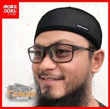 Mens Kufi Prayer Hat Rosyad Black and Misbah White