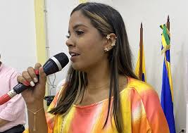 Diálogo social en La Guajira Llegaron 50.000 unidades de bienestarina para  atender desnutrición en La Guajira