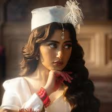 Sajal Aly is giving us major Madhubala vibes in this divine royal white  outfit! 🤍🤍Those deep ocean-like eyes and expressions are straight out of  a classic Bollywood film! We can't help but