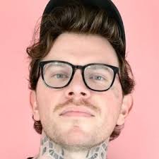 Brian Brill (@beeryetattoos)