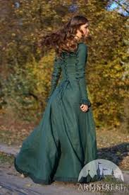 Mittelalterliche kleidungen können sowohl maßgeschneidert als auch in fixen größen gefertigt. 64 Mittelalter Hochzeitskleid Ideen Mittelalter Hochzeitskleid Hochzeitskleid Mittelalter Kleidung