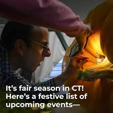🍂Connecticut's beloved festival season is back. ⁠ ⁠ From skillet-throwing  competitions to pie-eating contests and agricultural fairs, celebrations  are happening across the state. ⁠ ⁠ Head to the link in the bio