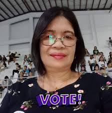 Reduce, Reuse, recycle! 5 hacks to repurpose your old sweaters ♻️🎄❤️