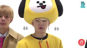 Hallo, weiß jemand ob man dieses chimmy kostüme von suga irgendwo kaufen kann? Suga Wearing Chimmy Costume Army S Amino