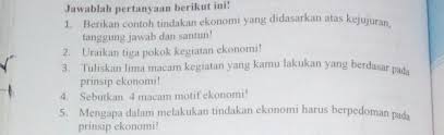 Sebelum kita membahas itu semua, alangkah baiknya kita mengetahui apa itu kegiatan ekonomi. Tuliskan 5 Macam Kegiatan Yang Kamu Lakukan Yang Berdasar Pada Prinsip Ekonomi Goreng