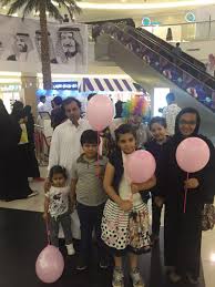 وذلك حيث أنه يقع بالقرب من مطار ابها، مما جعله أحد أهم المزارات. Twitter à¤ªà¤° Stc Ø§Ù„Ø³Ø¹ÙˆØ¯ÙŠØ© Ø£Ù‡Ù„ Ø£Ø¨Ù‡Ø§ Ù†Ù†ØªØ¸Ø±ÙƒÙ… Ø§Ù„ÙŠÙˆÙ… ÙÙŠ Ø¹Ø³ÙŠØ± Ù…ÙˆÙ„ Ù…Ù† 5Ù… Ø¥Ù„Ù‰ 11Ù… ÙˆØ´Ø§Ø±ÙƒÙˆÙ†Ø§ ÙØ¹Ø§Ù„ÙŠØ© Ø³ÙˆØ§ Ø¯Ø¨Ù„ Ø§Ù„Ø±ØµÙŠØ¯