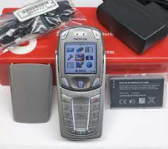Nokia 6822 RM-69 QWERTZ Tasten-Handy ...