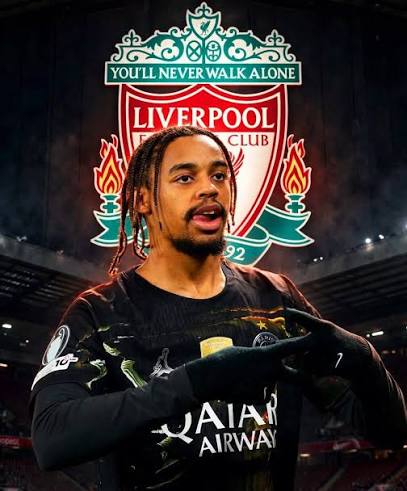 ⚡️ According to Fabrizio Romano, Bradley Barcola is OPEN to leaving PSG 🤯 Liverpool is reported to be the most likely destination, if they reach an agreement with PSG 👀