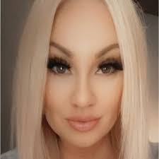 Bailey Hostetler (@baihostetler)