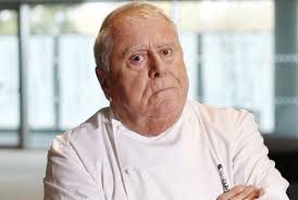 Morre Albert Roux