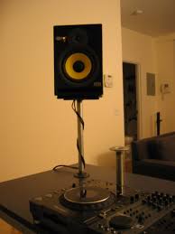 How To Create A Professional Dj Booth From Ikea Parts Dj Techtools Dj Booth Professional Dj Dj