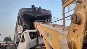 وأضاف أديب خلال تقديم برنامج. Ø§Ù„Ø­ÙŠØ§Ø© Ø§Ù„ÙŠÙˆÙ… ØµÙˆØ± Ù…ØµØ±Ø¹ ÙˆØ¥ØµØ§Ø¨Ø© 5 Ø£Ø´Ø®Ø§Øµ ÙÙŠ Ø­Ø§Ø¯Ø« ØªØµØ§Ø¯Ù… Ø±Ø§ÙØ¹Ø© ÙˆÙ†Ø´ Ø¨Ù‚Ø·Ø§Ø± ÙÙ‰ Ø£Ø³ÙŠÙˆØ·