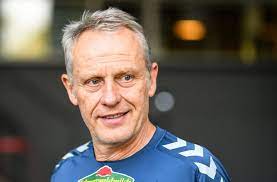 Hier finden sie alle informationen von sc freiburg auf einen blick. Der Kulttrainer Des Sc Freiburg Im Portrat Was Christian Streich So Besonders Macht Vfb Stuttgart Stuttgarter Nachrichten