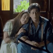 Juhi chawla is a 53 year old indian actress. Shah Rukh Khan Juhi Chawla Gif Shahrukhkhan Juhichawla Redchilliesentertainment Descubre Comparte Gifs