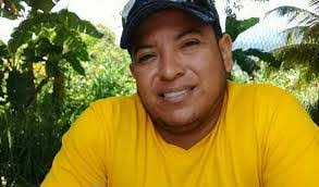 Edis Andrade's Instagram, Twitter & Facebook