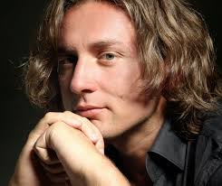 Grazie di cuore a tutto il teatro Petruzzelli per questa emozionante Tosca  dove ho cantato e sto cantando nel ruolo di Cavaradossi, ringrazio Tecnici,  Maestri, Orchestra, i colleghi stupendi Sciarrone Giovanni Augelli,