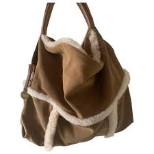 I meet as many canadians as i do americans despite the population of the united states being ten times larger than that of canada's. Ù…Ù…Ù„ÙƒØ© Ø¨ØµÙˆØ±Ø© ØµØ­ÙŠØ­Ø© Ù‚Ø§Ø±Ø¨ Ugg Leather Purse Psidiagnosticins Com